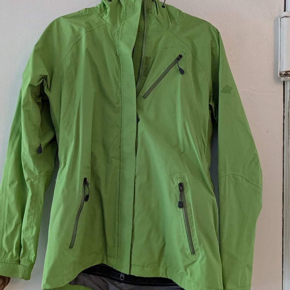 Eastern Mountain Sports Womens Green Insulated Hooded jacket, system 3